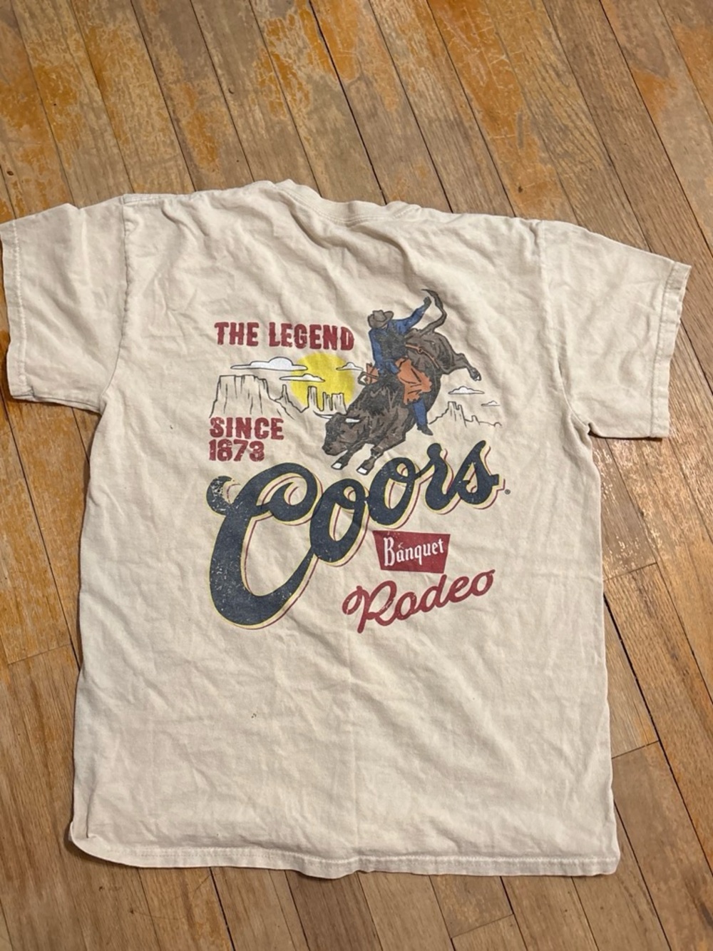 Rodeo Graphic Tee - Cream Short Sleeve
